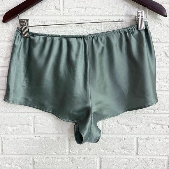 VINTAGE Y2K Victoria’s Secret Satin Lace Sleep Set Size Small - Picture 3 of 12